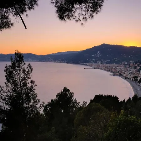 Attico Bellavista Mare Sea View * Алассио