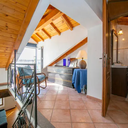 Отель Attico Bellavista Mare Sea View *