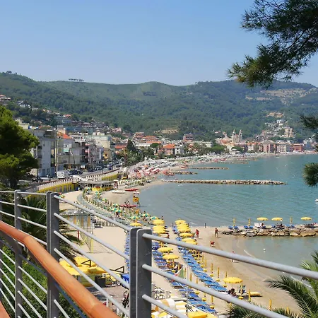 Attico Bellavista Mare Sea View Hotel